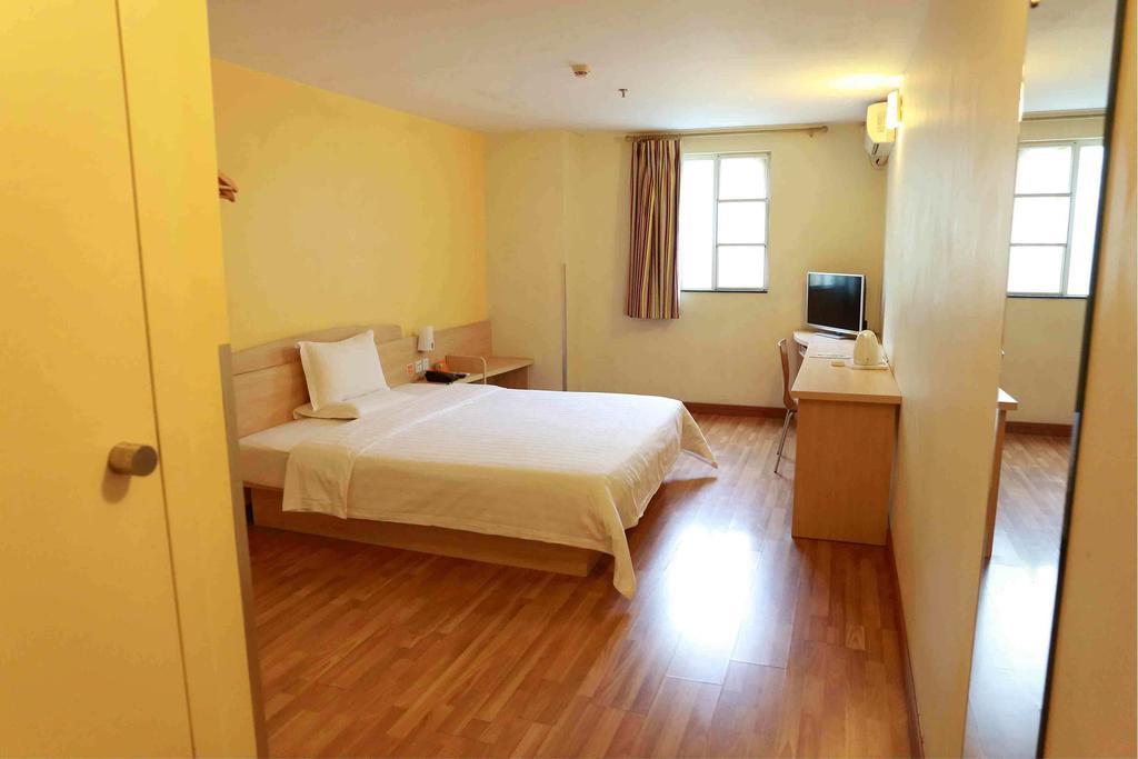 7Days Inn Foshan Coach Terminal Rum bild